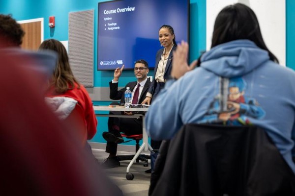 U.S. Senator Angela Alsobrooks and GVPT Chair Antoine Banks teaching students.