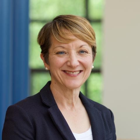 Headshot of Frances Lee